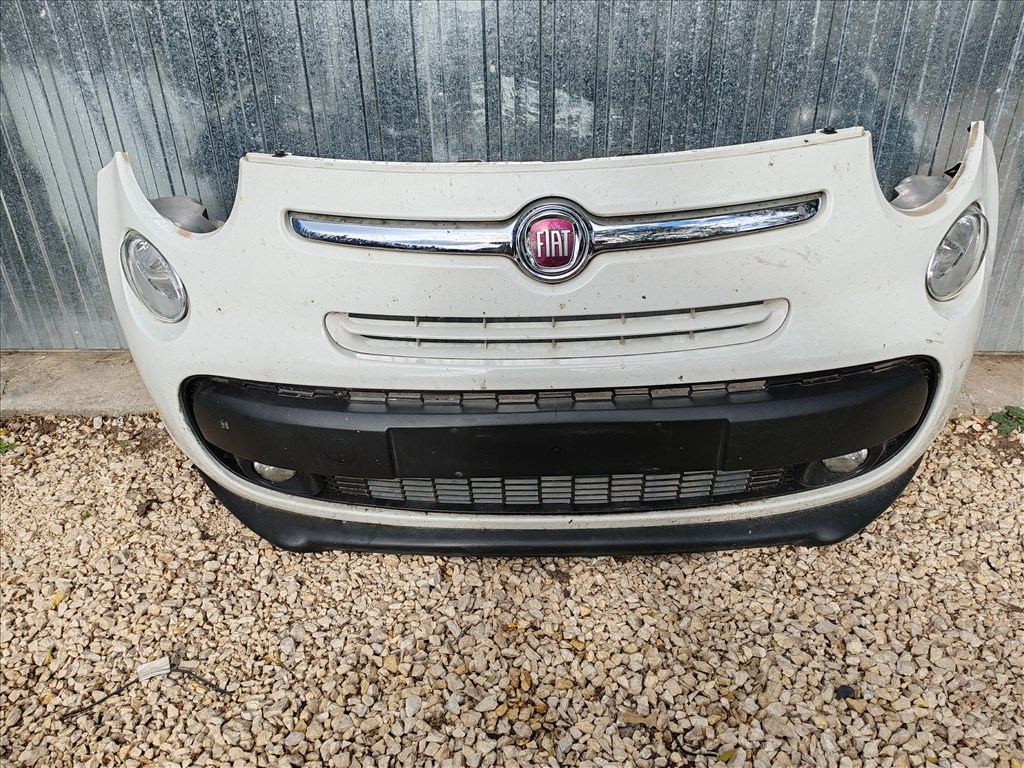 Fiat 500L bontott alkatrészei, olasz, rozsdamentes. Fehér, hibátlan megmaradt alkatrészek.  5. kép