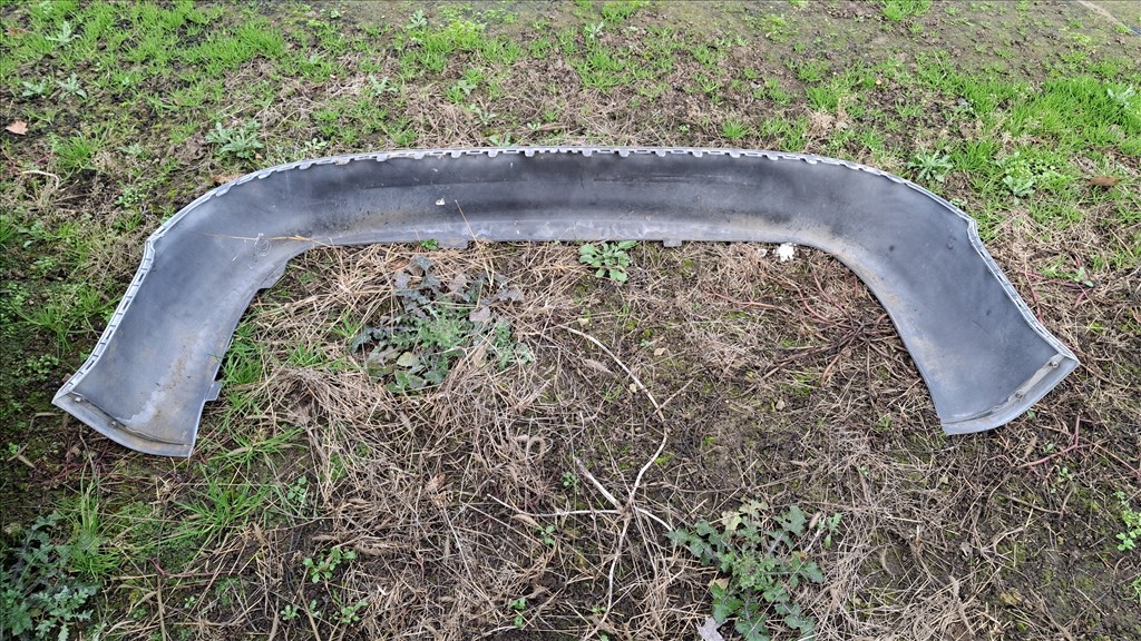 AUDI A4  B6 hátsó lökhárító koptató 8E5 807 521 B 8e5807521b 3. kép