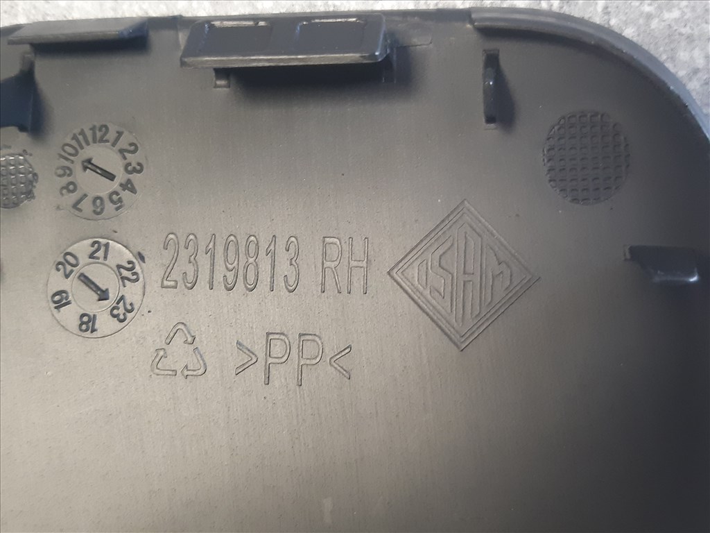 Toyota Auris / Auris Hybrid (2015-2019) első lökhárító jobb oldali vonószem takaró fedél ÚJ 5212702927 2319813rh 4. kép