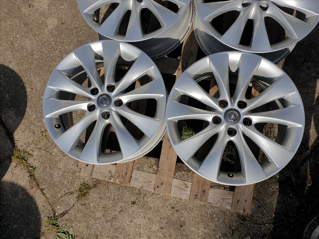 18" 5x115 Opel Insignia B 2. kép