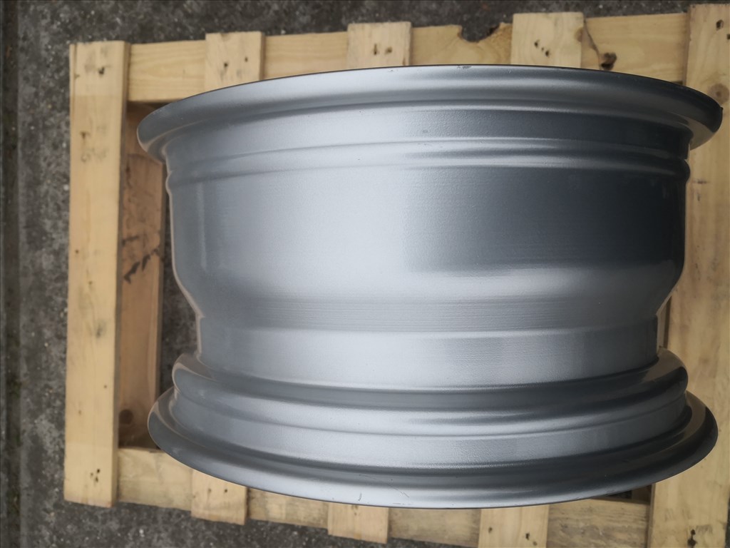 15-ös Alessio alufelni 5x114.3-as lyukosztású 1db 8. kép