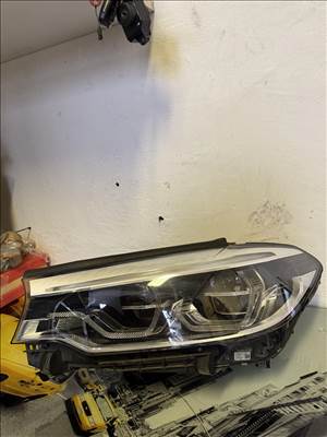 BMW 5-ös sorozat G30/G31 Bmw G30 G31 adaptive led bal első fényszóró 8499121