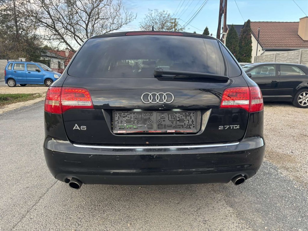 Audi A6 (C6 - 4F) bontott alkatrészei 2.7 TDI Cana motokód LDu multitronic váltó. 3. kép