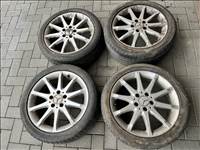 Mercedes 7x17 et49 alufelni 215/45 R17 gumikkal