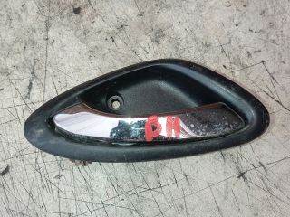 Honda Jazz II (GD) Bal hátsó Belső Kilincs *148531*