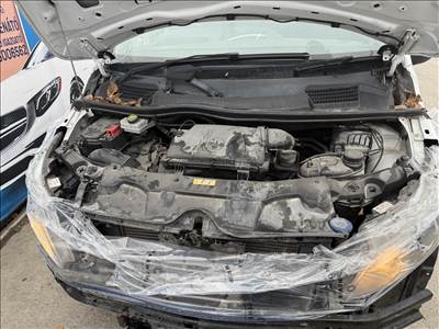 Mercedes V-osztály 160d OM622951 (W447) bontott alkatrészei