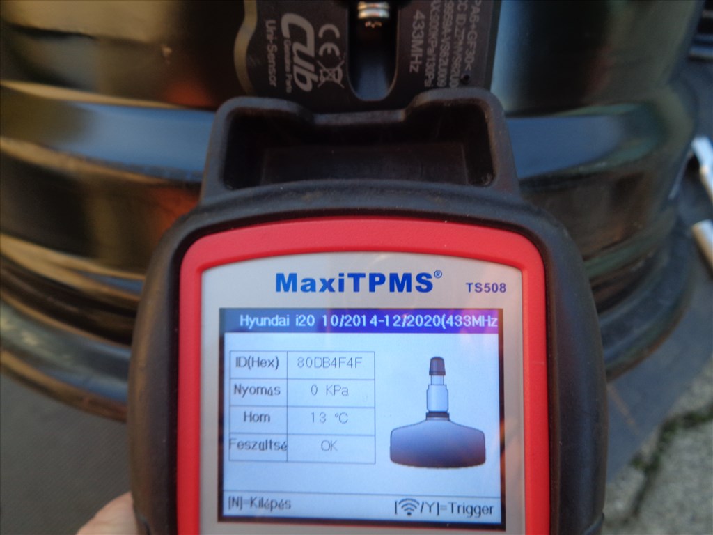Hyundai I20 lemezfelni 15-ös, 4×100-as osztó szenzorral újszerűen eladó. 8. kép