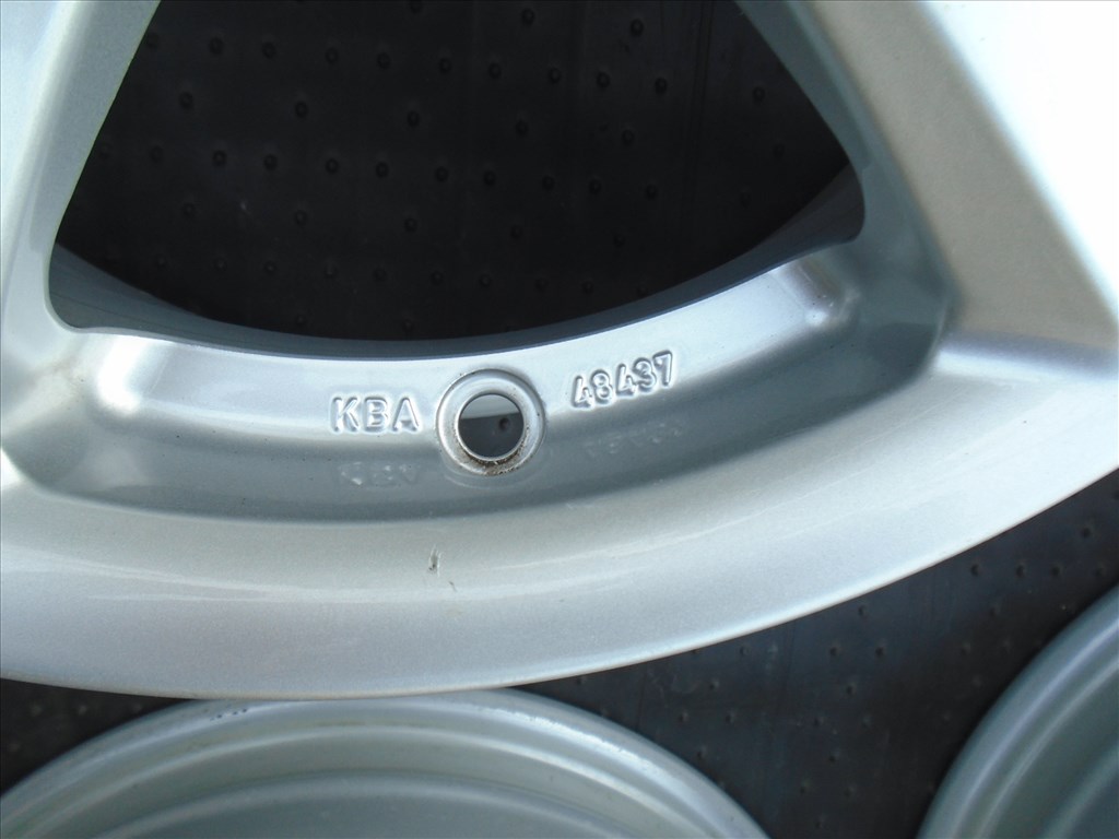  ENZO 5.5x14 ET35 4x100 alufelni garnitúra eladó 6. kép