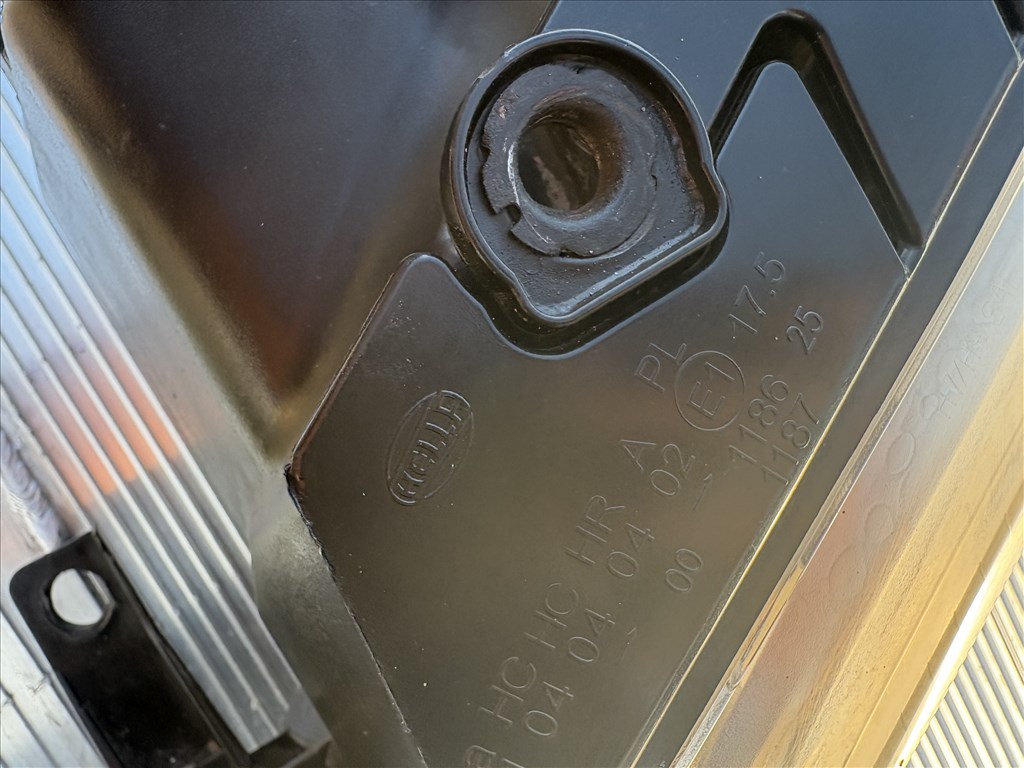 Volkswagen Passat B5 Bal első halogén fényszóró  5. kép