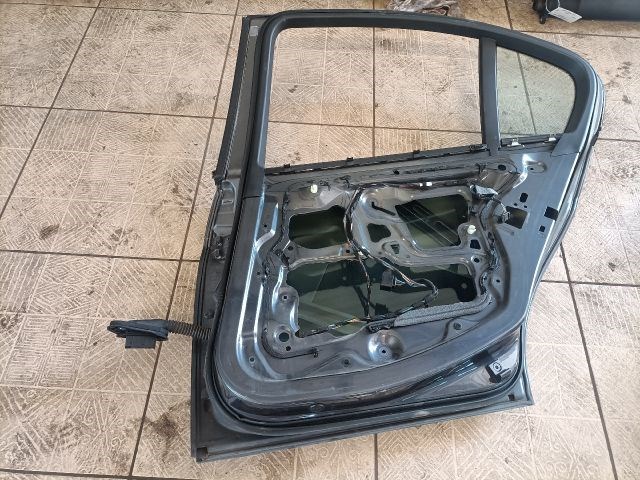 BMW 318 (E90, E91, E92, E93) bontott alkatrészei 4. kép