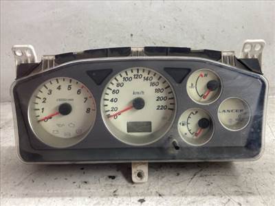 MITSUBISHI LANCER VII Kilométeróra