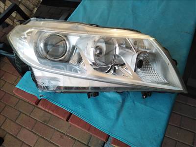 Suzuki vitara jobb első lámpa