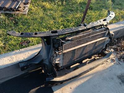 Volkswagen Transporter T5 Komplett Homlokfal (Részeivel) 20879