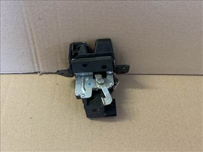 Hyundai i30 csomagtér ajtó zár 81230a6300