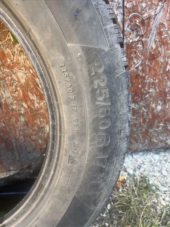  225/6017" használt Continental gumi 7. kép