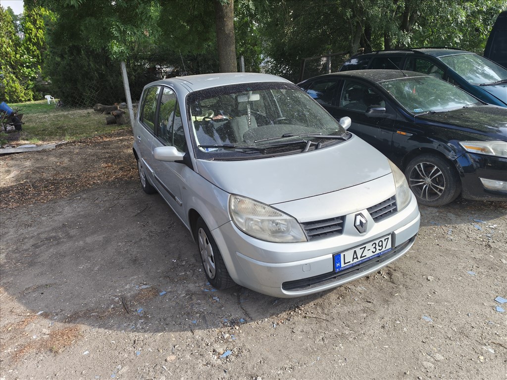 Renault Scénic II bontásra egyben eladó 1. kép