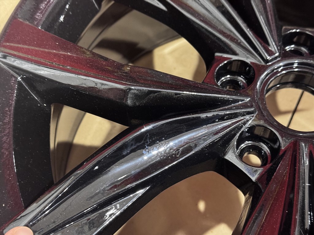 R18 Original Volkswagen 7J ET43 - 5NA 601 025B / 5NA601025B 1db felni alufelni 13. kép