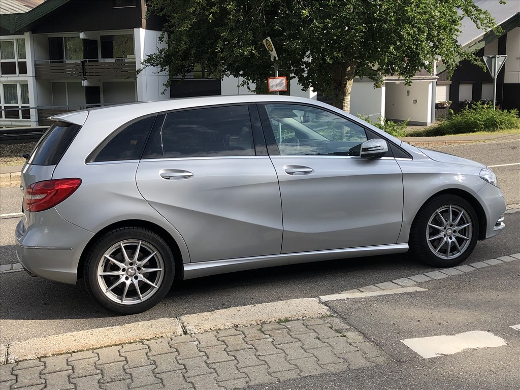 17 col gyári Mercedes A, B, C, CLA alufelni 17 colos 5x112 13. kép