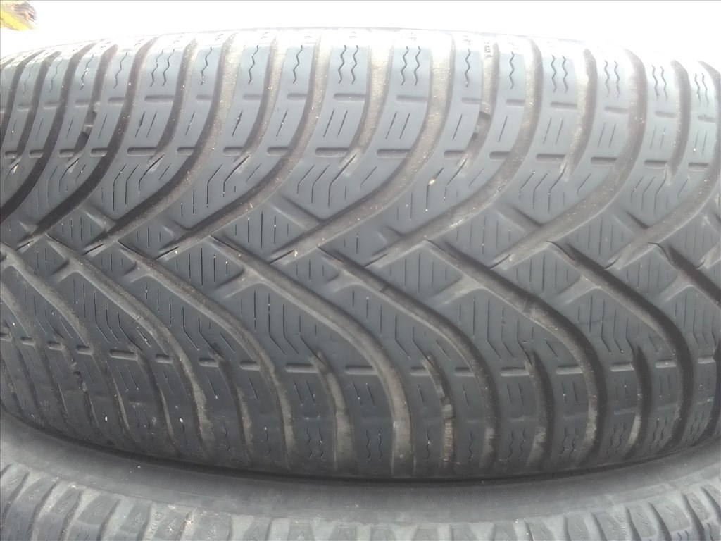  185/65R15 Kleber használt téli gumi 2 db 1. kép