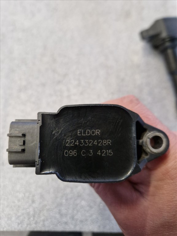 NISSAN QASHQSI (J11) 1.2 DIG-T trafósor  224332428r 3. kép