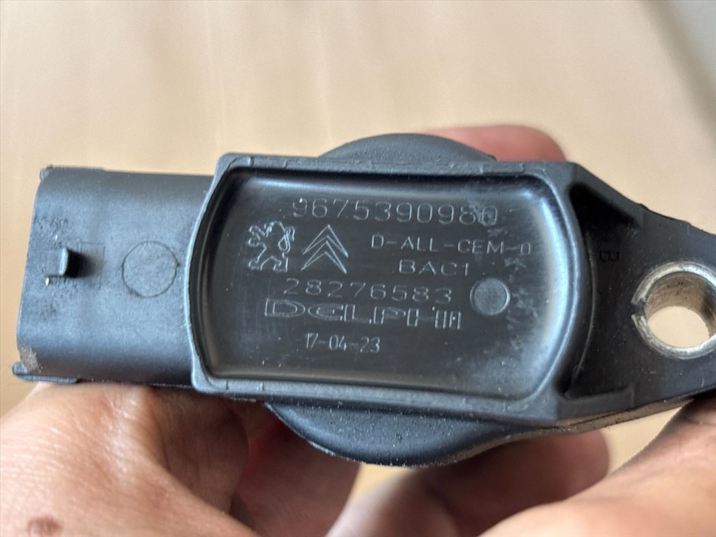 Opel Crossland X 1.2Turbo (110 Hp) Gyújtótrafó 8573 ,  9675390980 2. kép