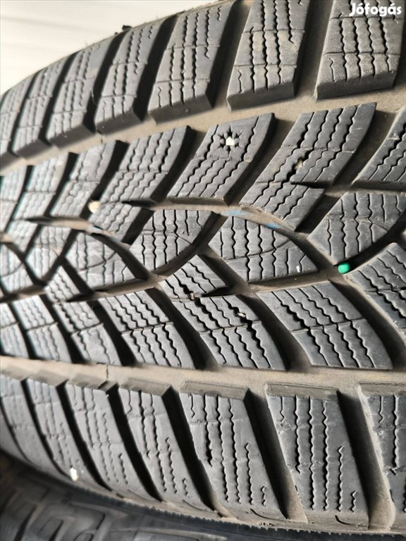  225/5517" újszerű Dunlop téli gumi gumi 5. kép