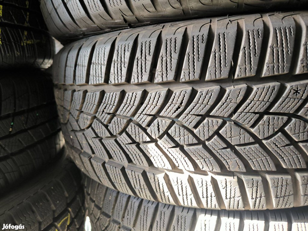  225/5517" újszerű Dunlop téli gumi gumi 7. kép