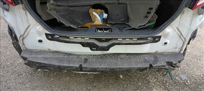 Ford Fiesta mk6 5 ajtós hátfal 