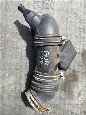 Toyota Auris (E180) szívósor cső