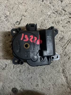 Lexus IS (XE20) 220d Fűtés állító motor