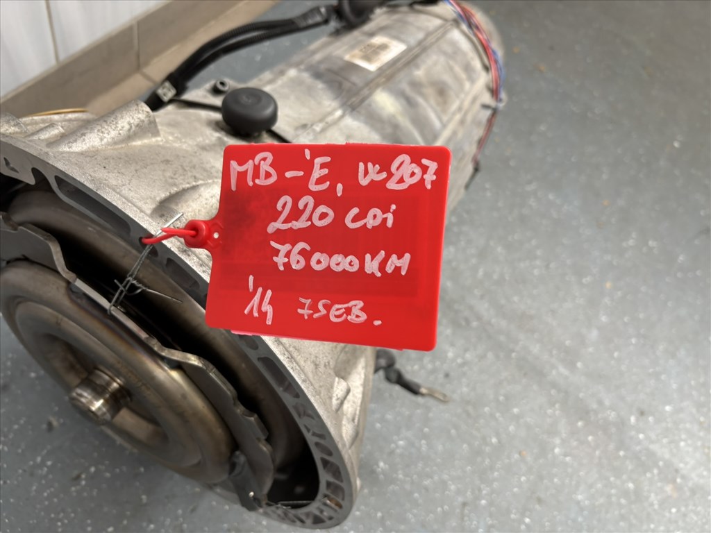 Mercedes E-osztály W207 automata váltó (76 000km-rel) 20427037050 3. kép