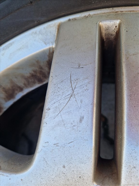 2 db Golf 4, Bora 5x100 15" alufelni, AVUS II (29962) 6. kép