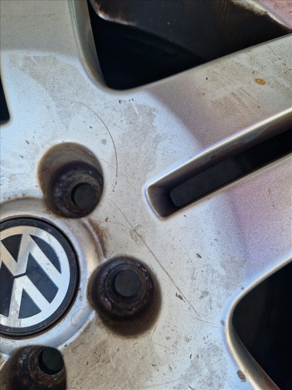 2 db Golf 4, Bora 5x100 15" alufelni, AVUS II (29962) 12. kép