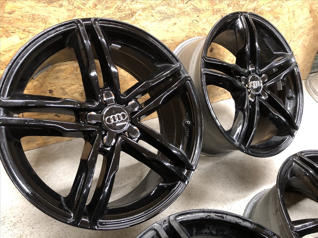 18 col alufelni Wheelworld fekete 18 colos Audi, VW, Mercedes, Skoda, Seat 1. kép