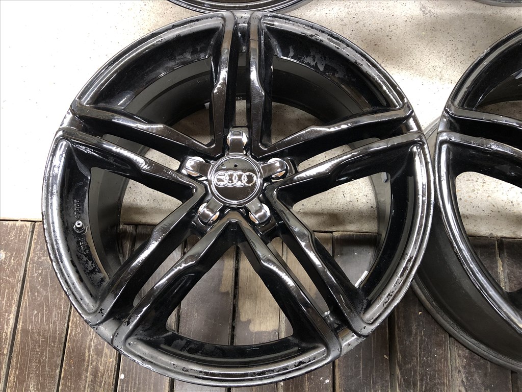 18 col alufelni Wheelworld fekete 18 colos Audi, VW, Mercedes, Skoda, Seat 8. kép