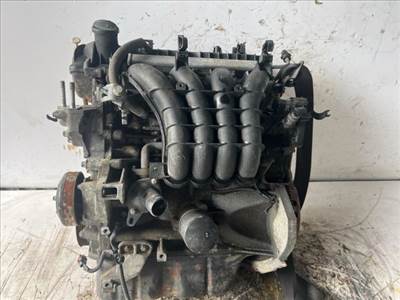 MITSUBISHI COLT Motor (Fűzött blokk hengerfejjel)