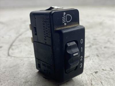 SUZUKI WAGON R PLUS Fényszórómagasság Állító Kapcsoló