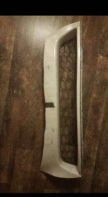 2010 Volvo C30 Alsó diszrács         22.07.21