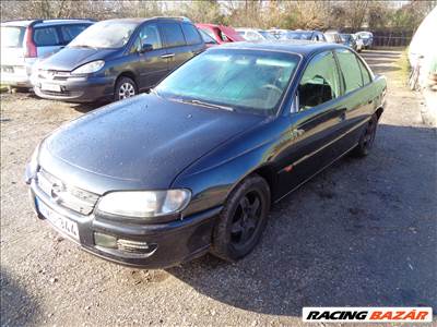 Opel Omega bontott alkatrészei