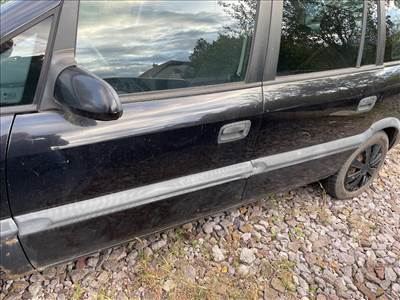 Opel Zafira A Zafira A bal hátsó ajtó