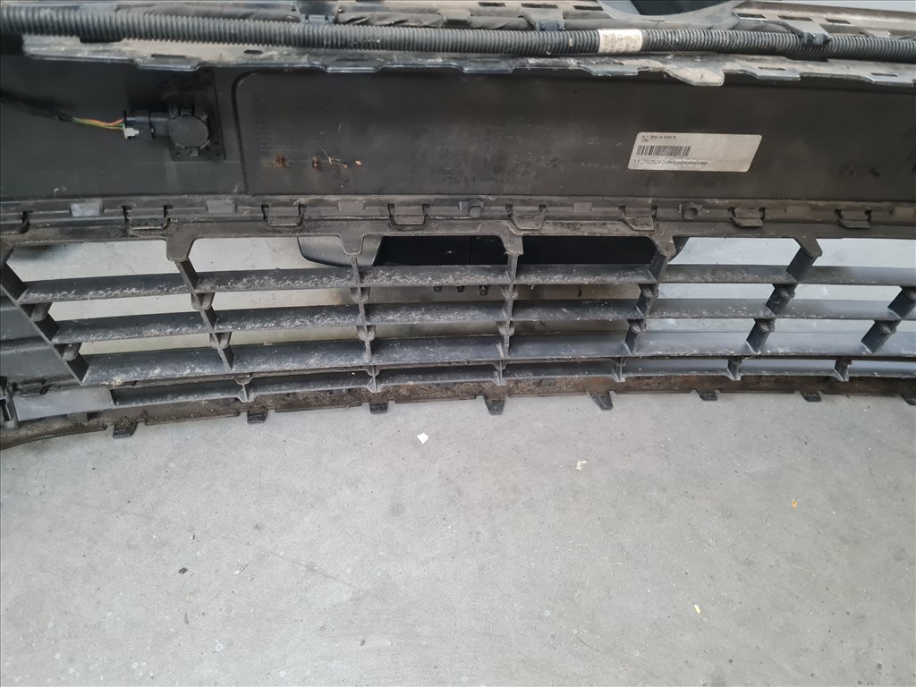 Volkswagen Golf VII első lökhárító LC9X, 6 radaros (25527) 10. kép