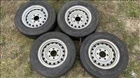 Ford Ranger Toyota Hilux Mazda B2500 6x139.7 15 lemezfelni 215/70r15