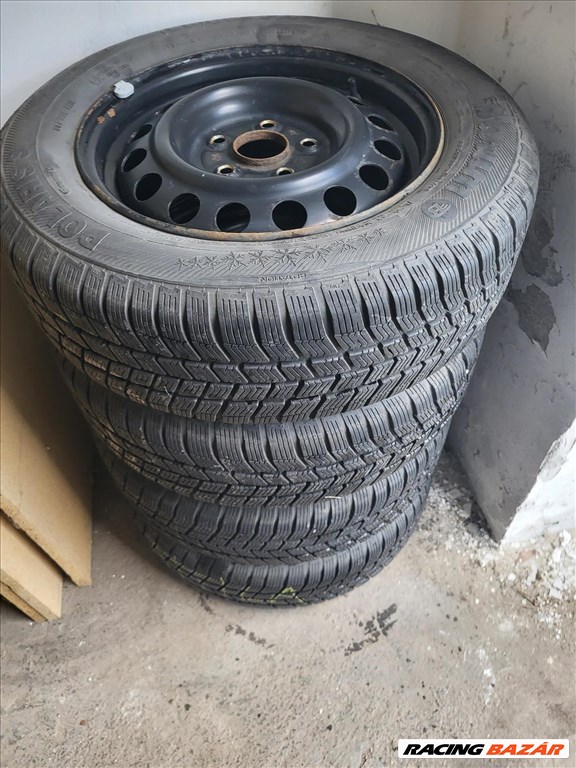  15" használt lemezfelni, rajta 195/65 újszerű Barum téli gumi gumi  3. kép