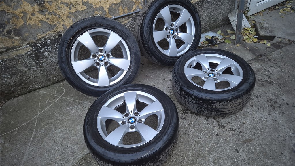  5x120 lyukosztású 17" használt alufelni, rajta 235/45 használt nyári gumi gumi  1. kép