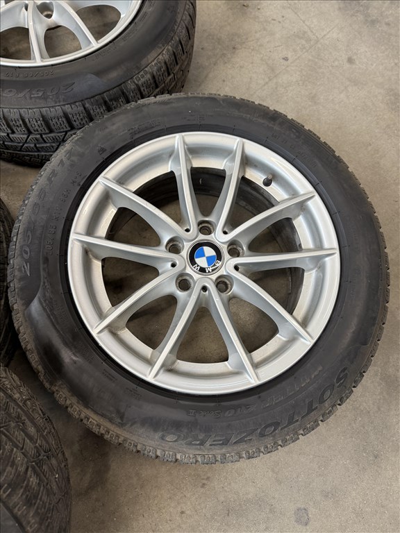  5x120 lyukosztású 17" használt alufelni, rajta 205/65 használt Pirelli téli gumi gumi  6. kép