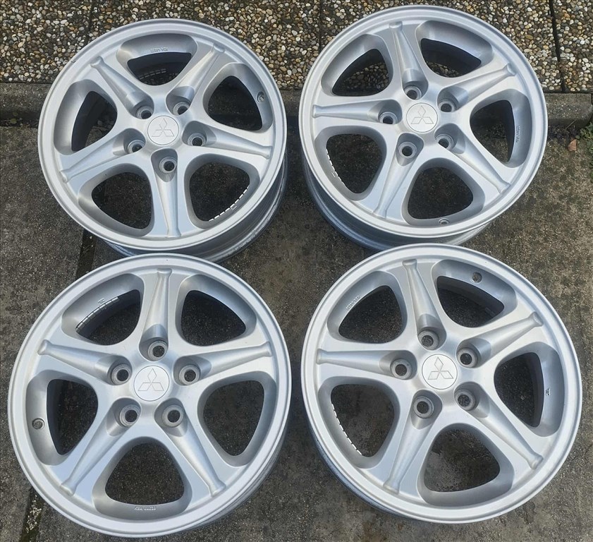 5x114,3 16 Mitsubishi gyári alufelni r16 " 2. kép