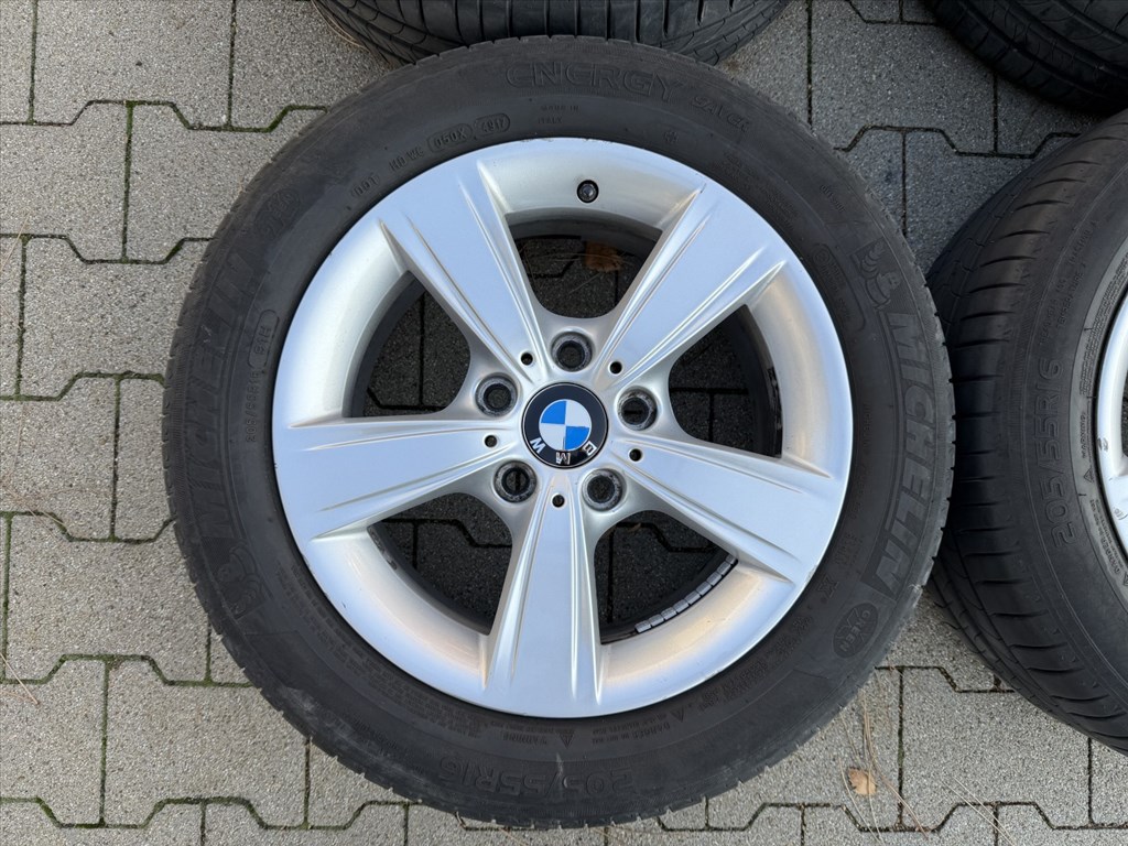 R16 5x120 Original Bmw Styling 376 1 Series F20 F21 2 Series F22 F23 +205/55 4. kép