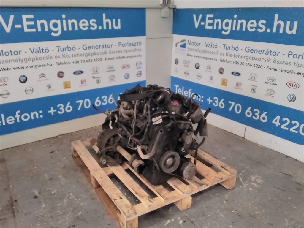 Ford 1,6TDCI G8DF bontott motor  2. kép
