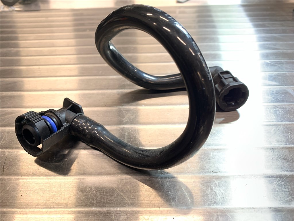 BMW F06, F07, F10, F11, F12, F13, N47, N57 fékrásegítő vákuumcső 11667598232 177650 3. kép