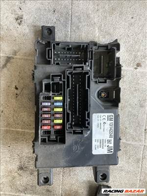 Opel Corsa D BCM modul karosszéria modul utastér JM 13142240